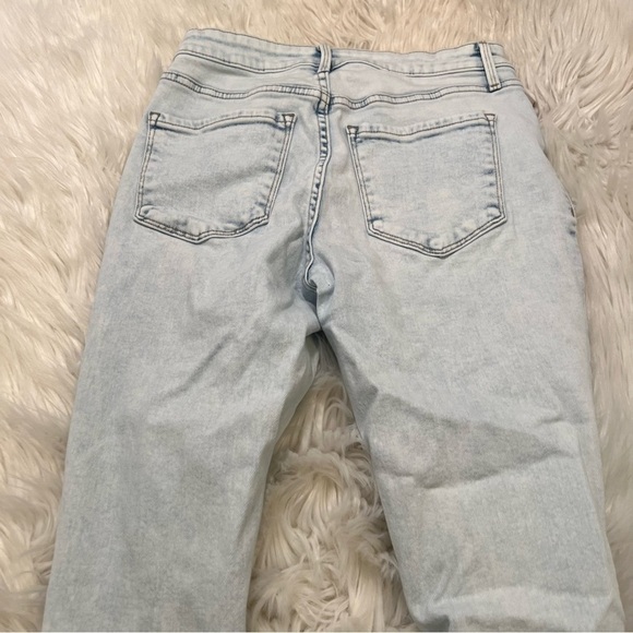 Old Navy Rockstar Super Skinny High Rise Jean Light Destroyed - Picture 10 of 12